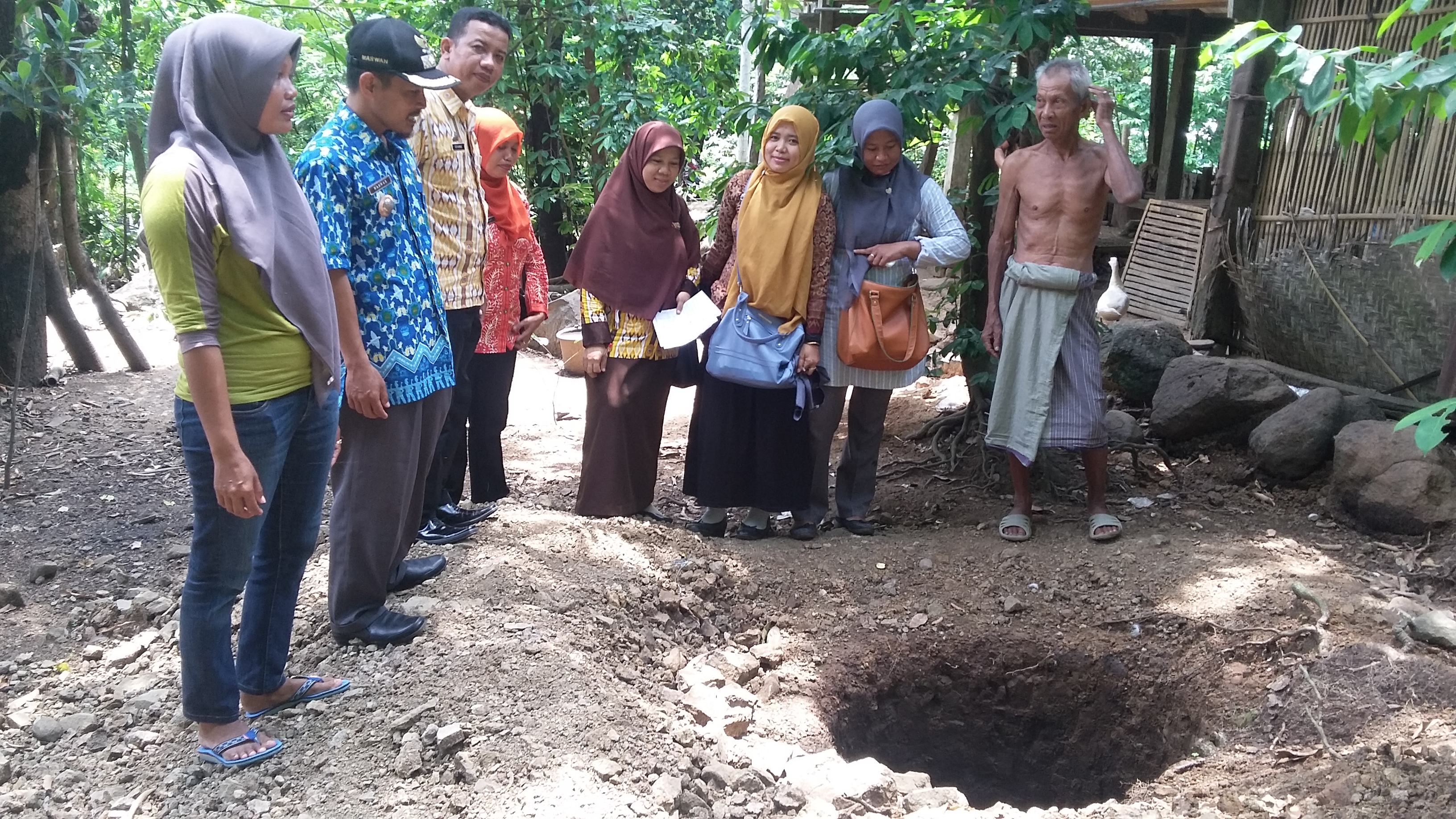 Bersama Lurah, Verifikasi Desa di Kelurahan Rajayya